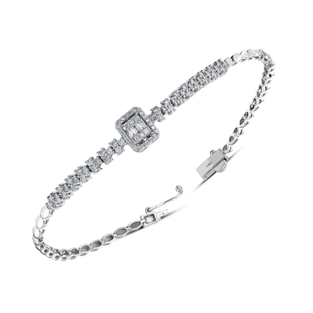 0.68 Karat Baget Pırlantalı Bileklik