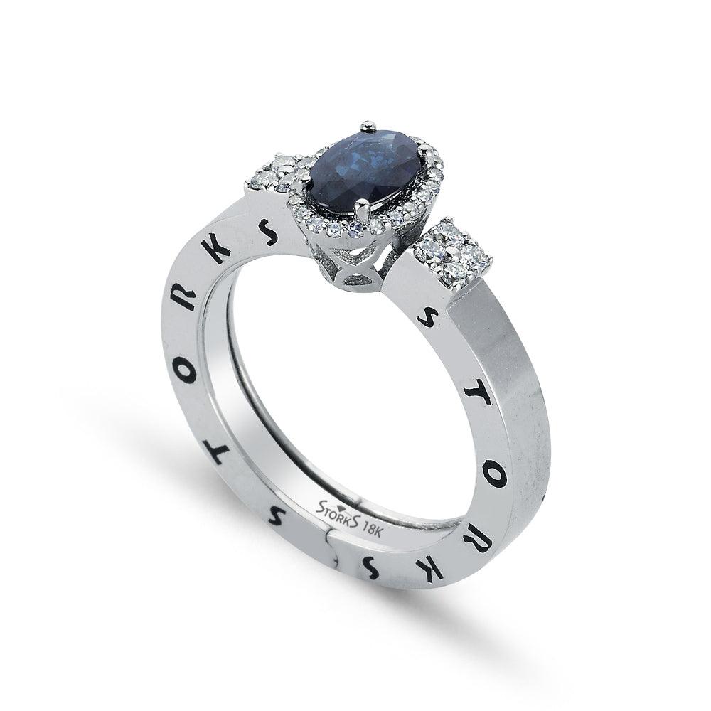 0.88 Karat Storks Classic Oval Kesim Doğal Safir ve Pırlantalı Yüzük