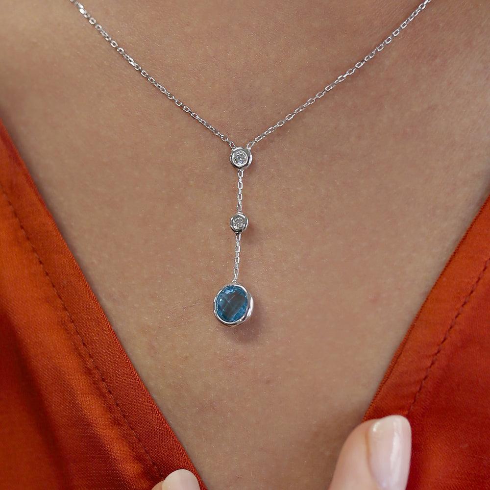 1.85 Karat Pırlanta Blue Topaz Kolye
